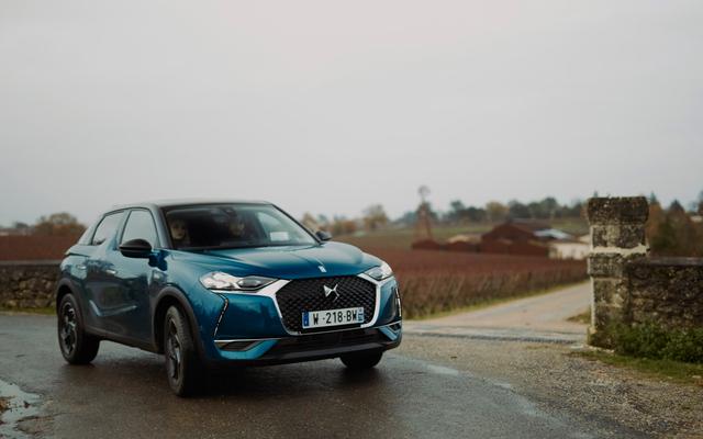 DS 3 Crossback front three quarters