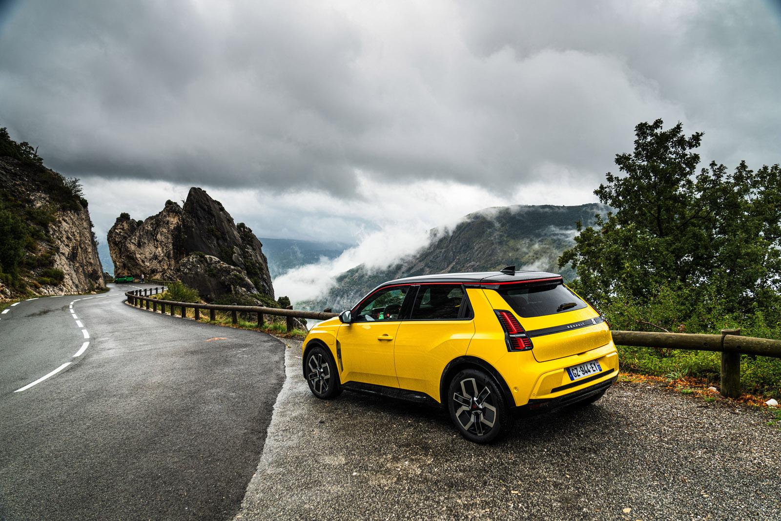 Renault 5 rear