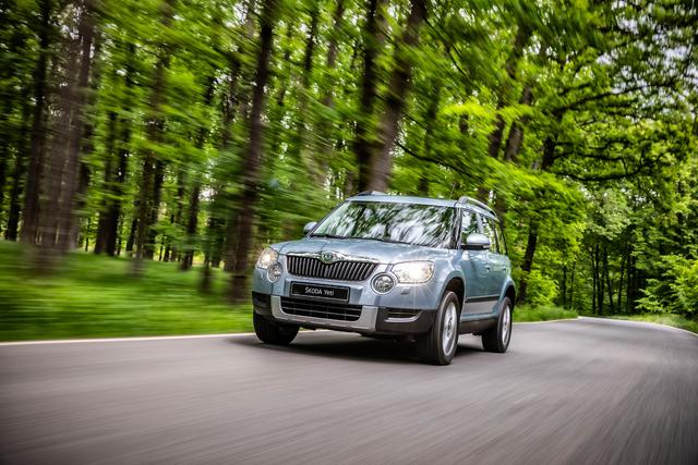 Skoda Yeti driving