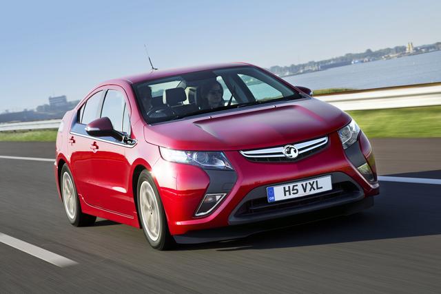 Vauxhall Ampera driving