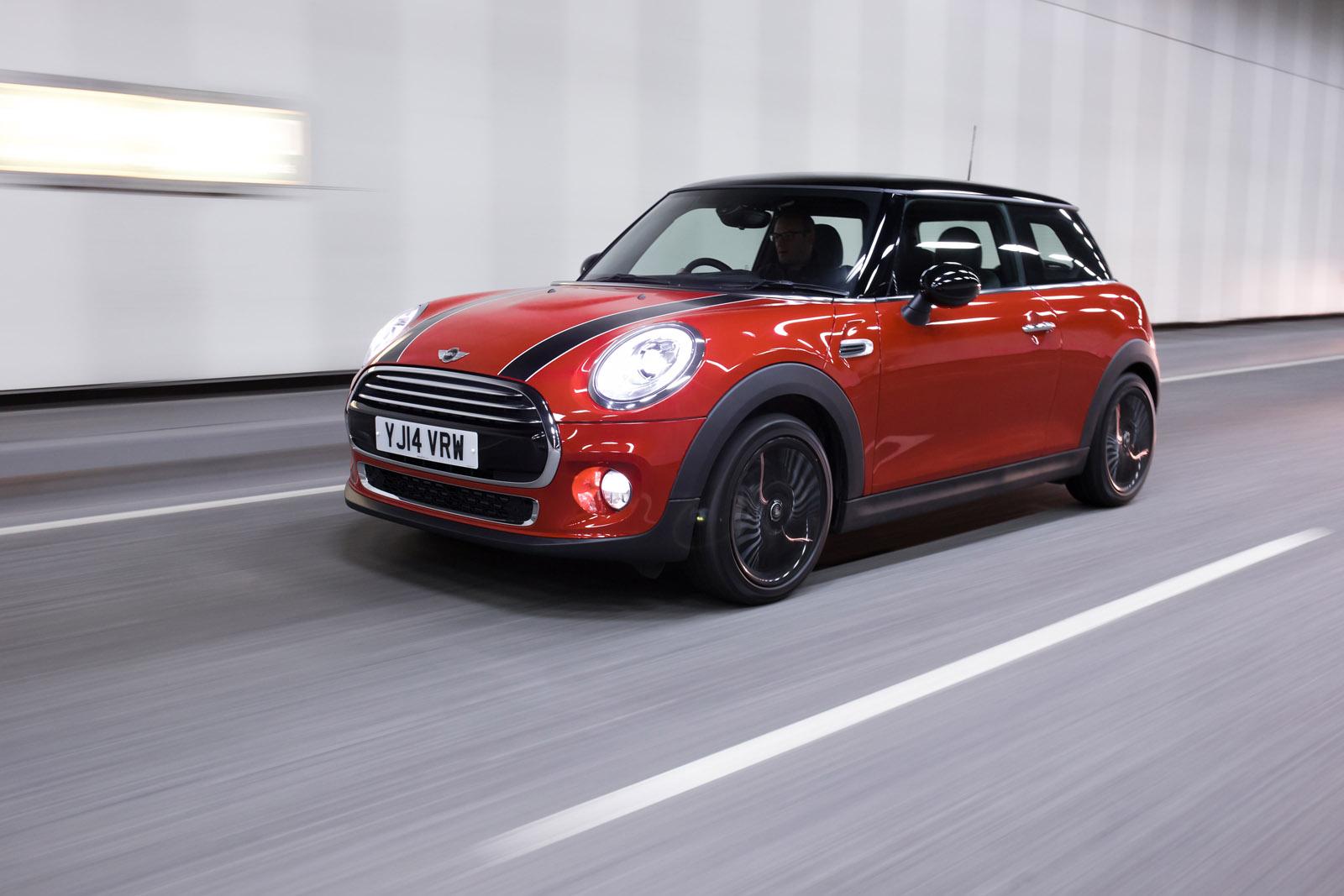 Mini Cooper front three quarters