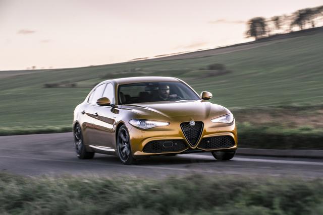 Alfa Romeo Giulia front