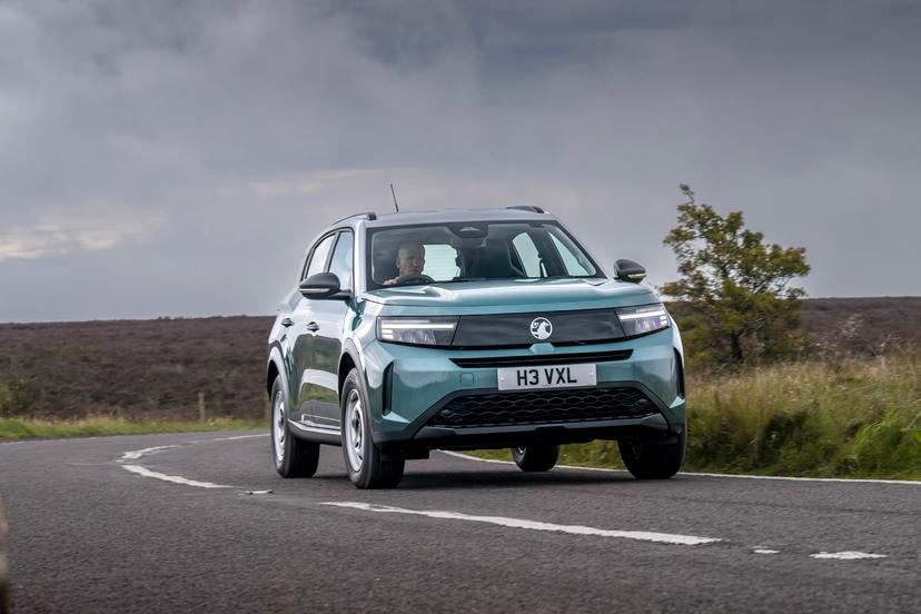 Vauxhall Frontera driving on a country road