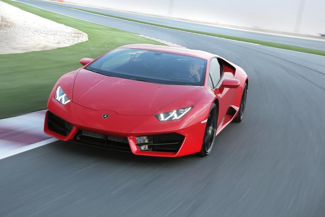 Lamborghini Huracan driving