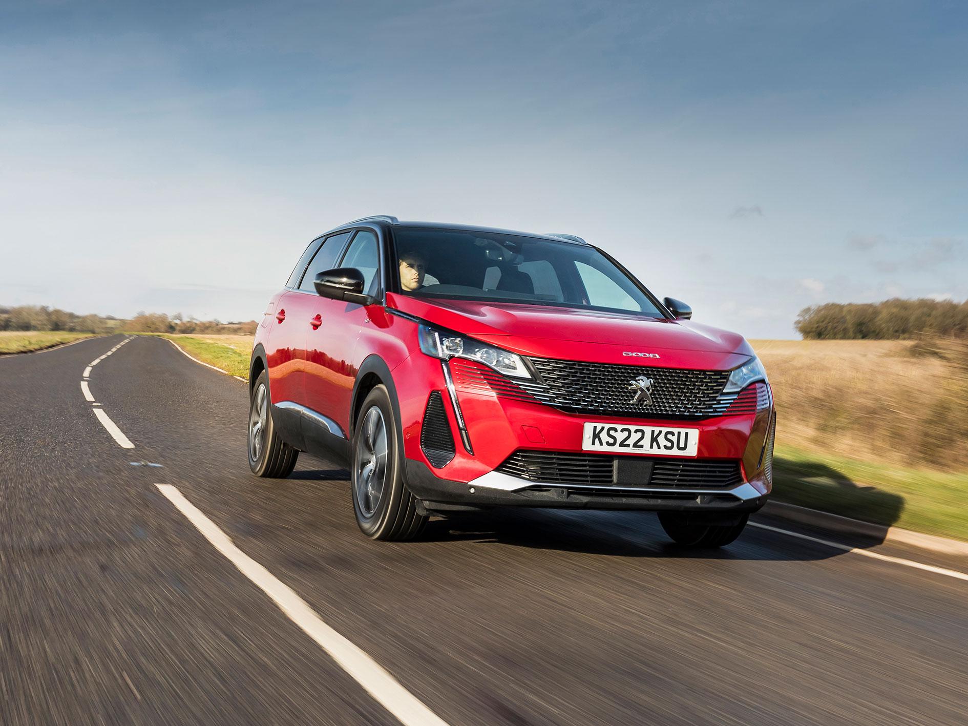 a red Peugeot 5008