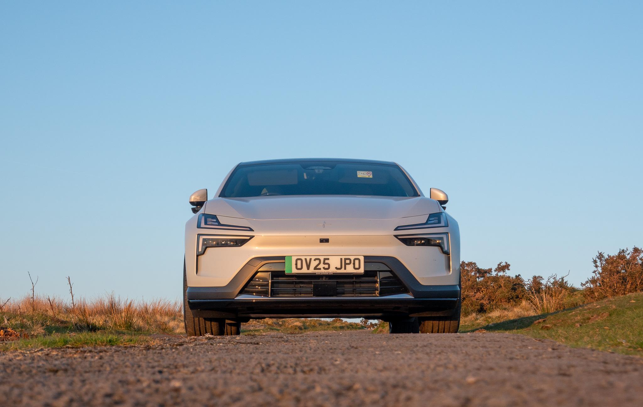 Polestar 4 front