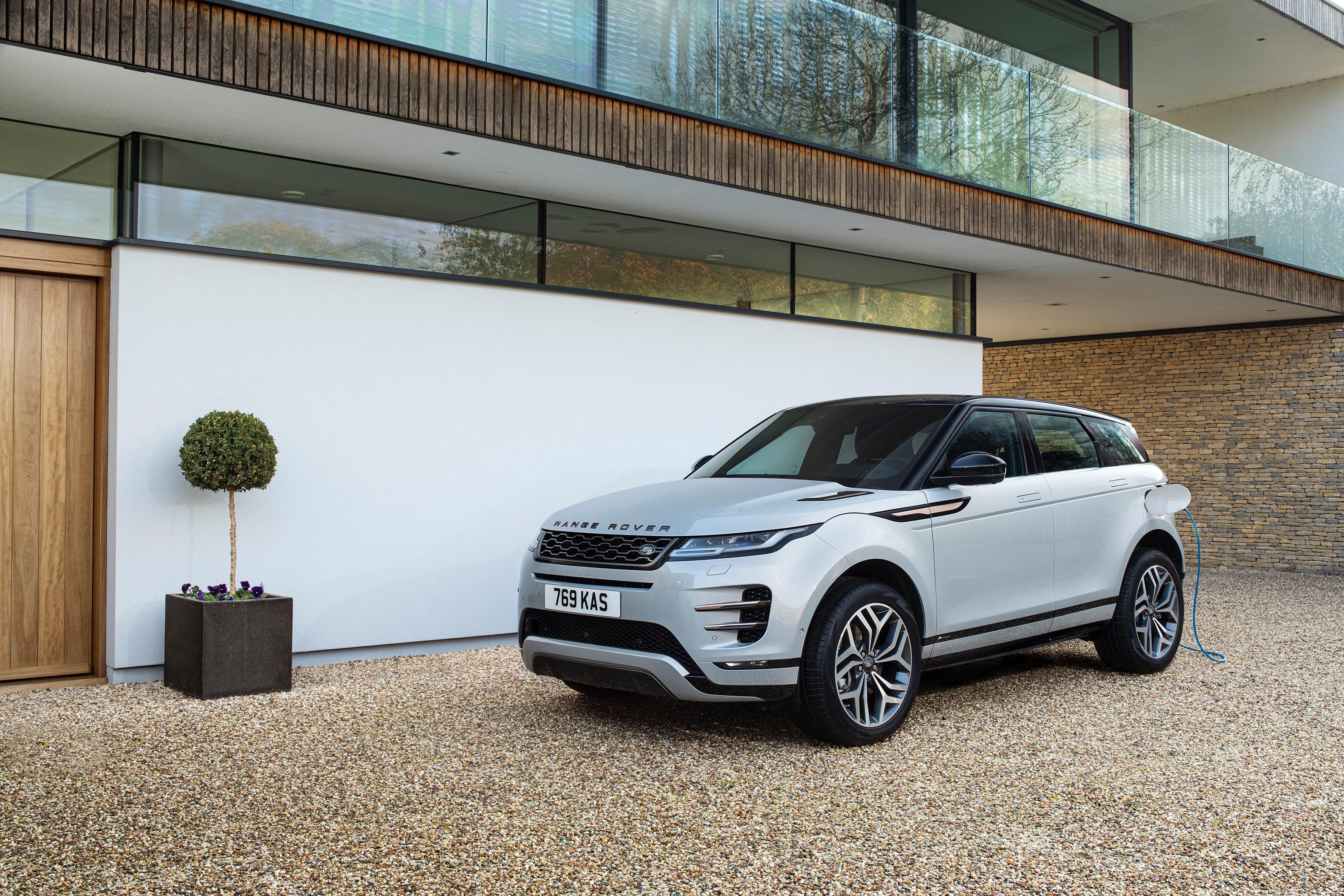 A silver Range Rover Evoque plug-in hybrid 